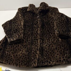 Vintage 1960-1970s  Hillmoor Leopard Print Faux Fur womens Coat